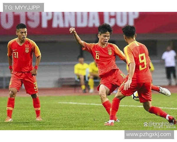 国足今日启程征战东亚杯廖锦涛期待展现精彩表现助力球队晋级