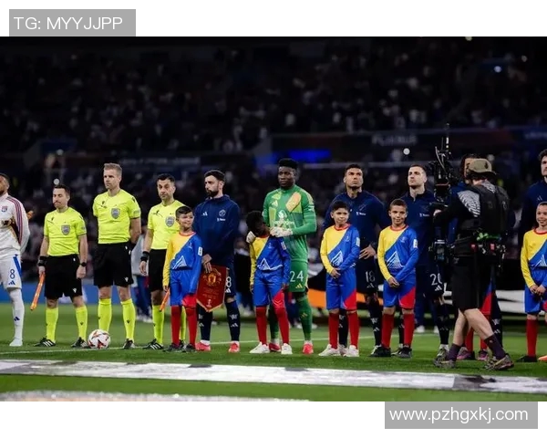 欧协联精彩对决佛罗伦萨与贝蒂斯的意西豪强攻防较量